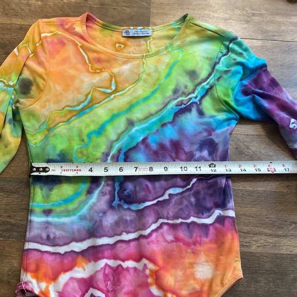 The most incredible pride rainbow outfit in the world - Picture 6 of 11